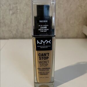 NYX Can't Stop Won't Stop Full Coverage Foundation - True Beige